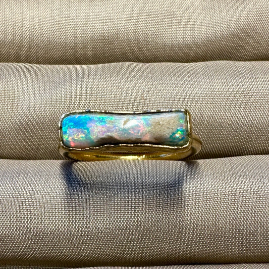 Australischer Opal Ring, Gold grösse 51