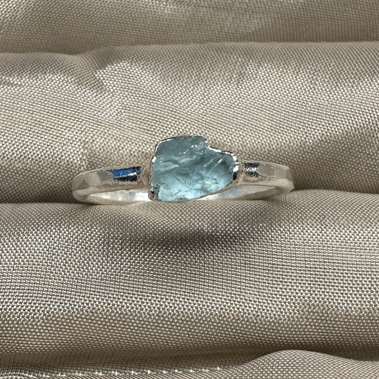 Roher Aquamarin Ring, Silber, Grösse 50