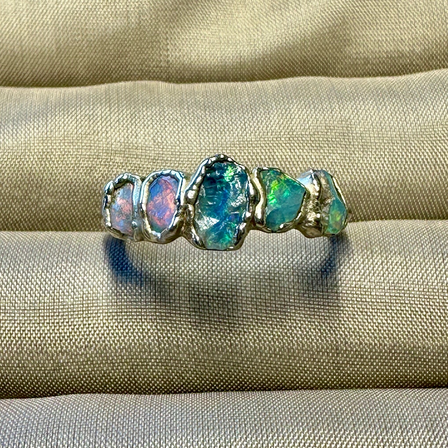 Australischer Opal Ring, Solides Silber Grösse 53.5