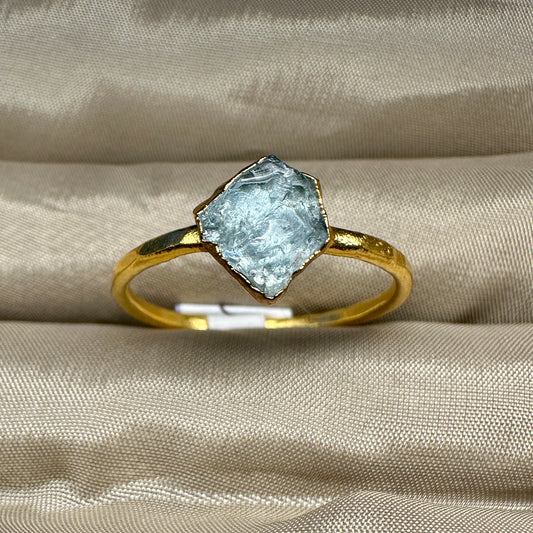 Roher Aquamarin Ring, Gold, Grösse 62.5