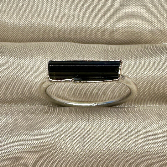 Roher SchörlTurmalin Ring, Silber, Grösse 54